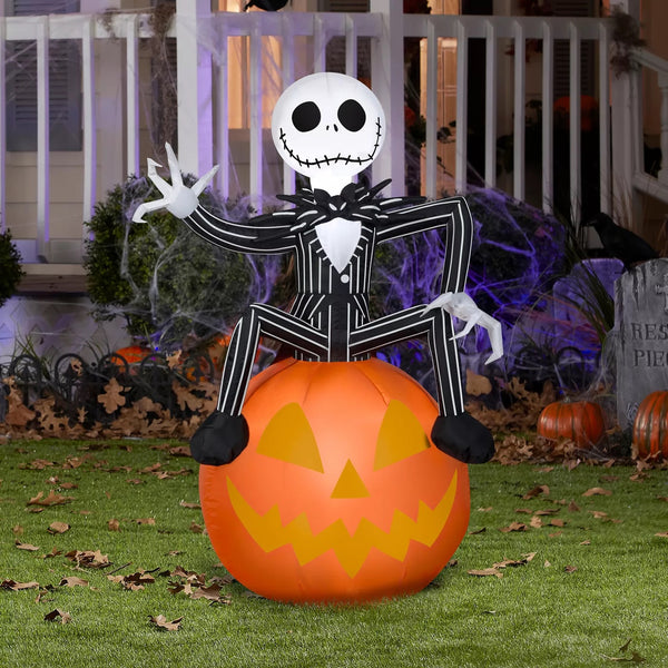 Nightmare Before Christmas, Jack Skellington on Pumpkin Airblown 3ft Decoration