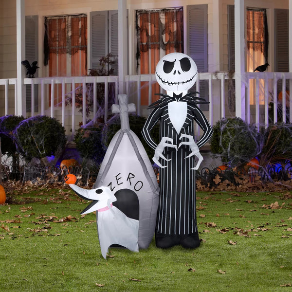 Nightmare Before Christmas - Jack Skellington & Zero House 5ft Airblown Yard Decoration